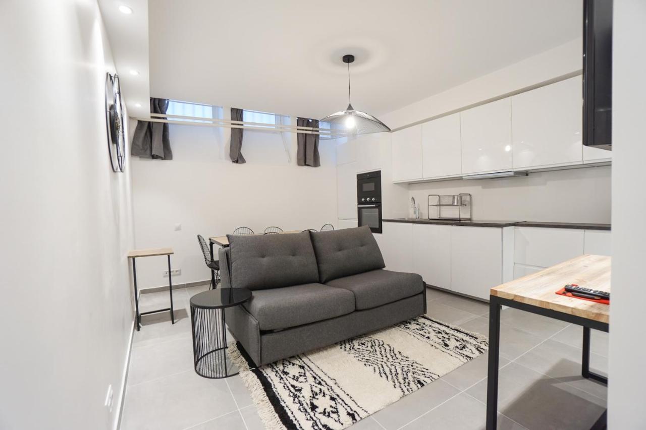 Modern Duplex Close To The Eiffel Tower Париж Екстериор снимка